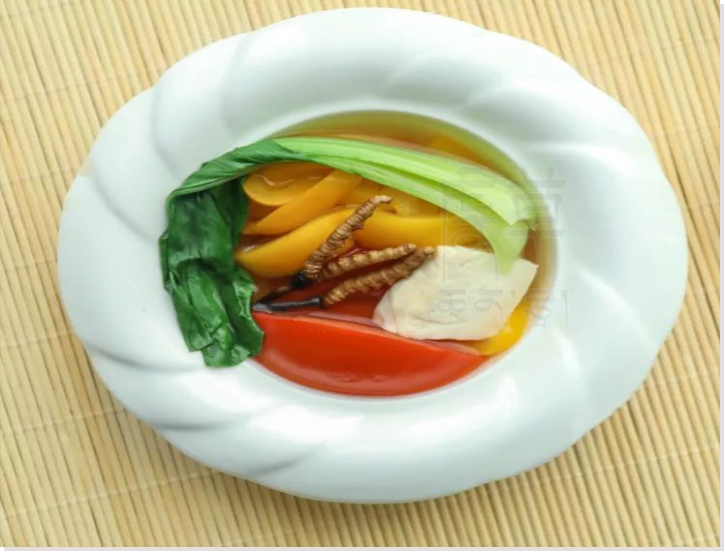 虫草豆腐素菜汤